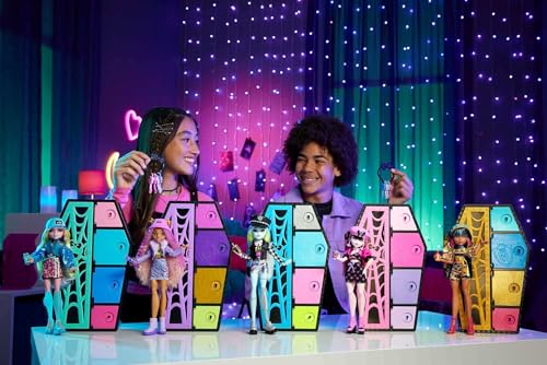 Monster High Doll and Fashion Set