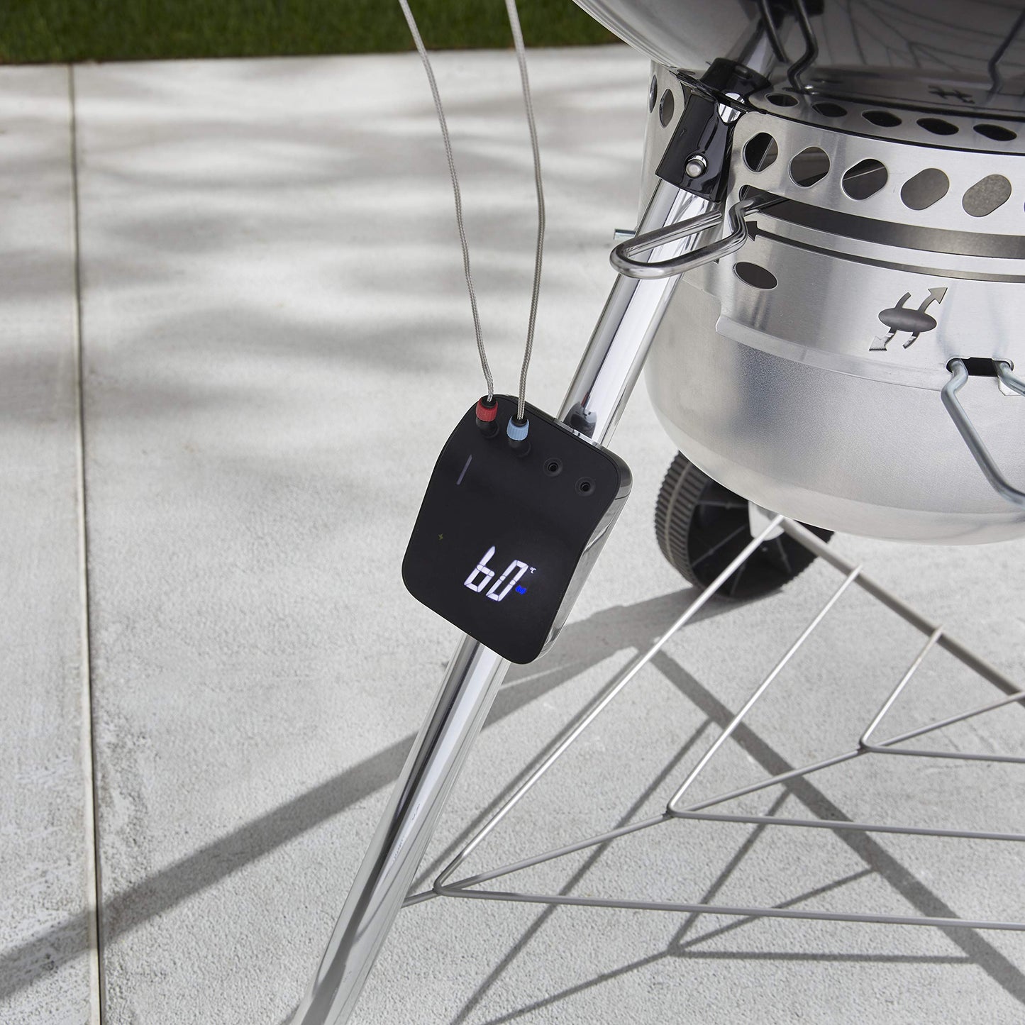 Weber Connect Smart Grilling Hub Thermometer 6-teiliges Montageset - Offizielle Halterung für den Weber Connect, passend für alle Kettle, Smoker, Spirit, Genesis und Summit Modelle - Silber (3255)