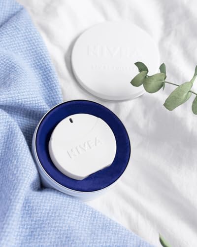 Nivea Creme Eau de Toilette (30 ml), EDT With Iconic Cream Scent, Elegant Perfume Bottle and Jewellery Box