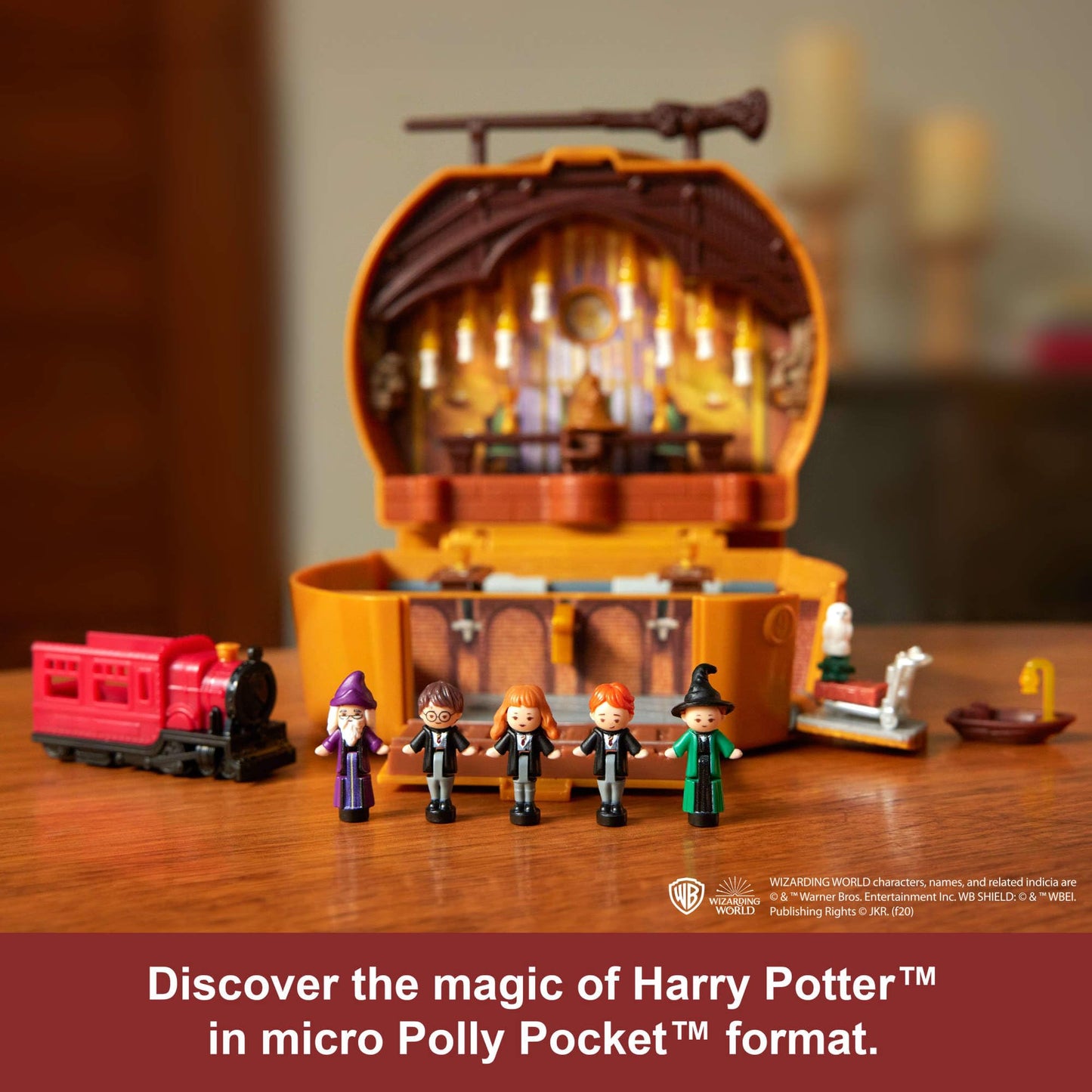 Polly Pocket Collector Playset, Harry Potter Compact with 5 Dolls and 11 Accessories, HRD56
