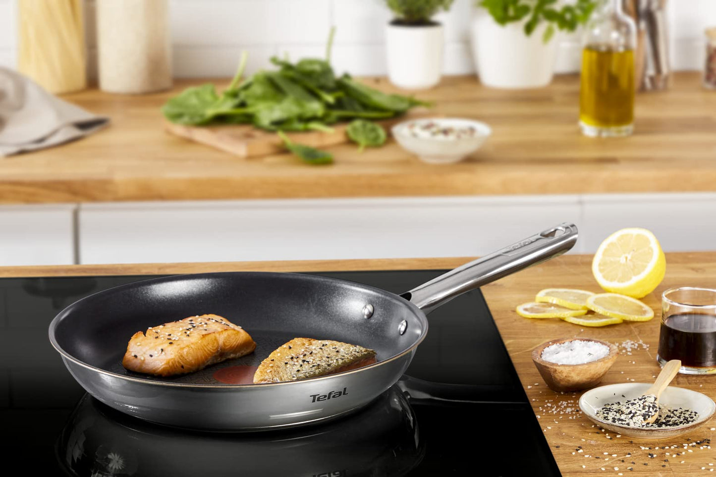 Tefal A704S3 Duetto 3-Piece Frying Pan Set | 20, 24 and 28 cm | Non-Stick Coating | Built-in Temperature Indicator | Suitable for All Hob Types Including Induction | Stainless Steel/Black