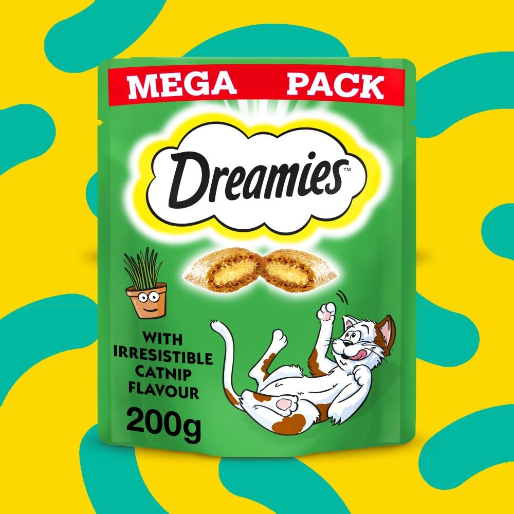 Dreamies Mega Pack Cat Treats, Tasty Snacks with Delicious Salmon, 1 Pouch of 200 g
