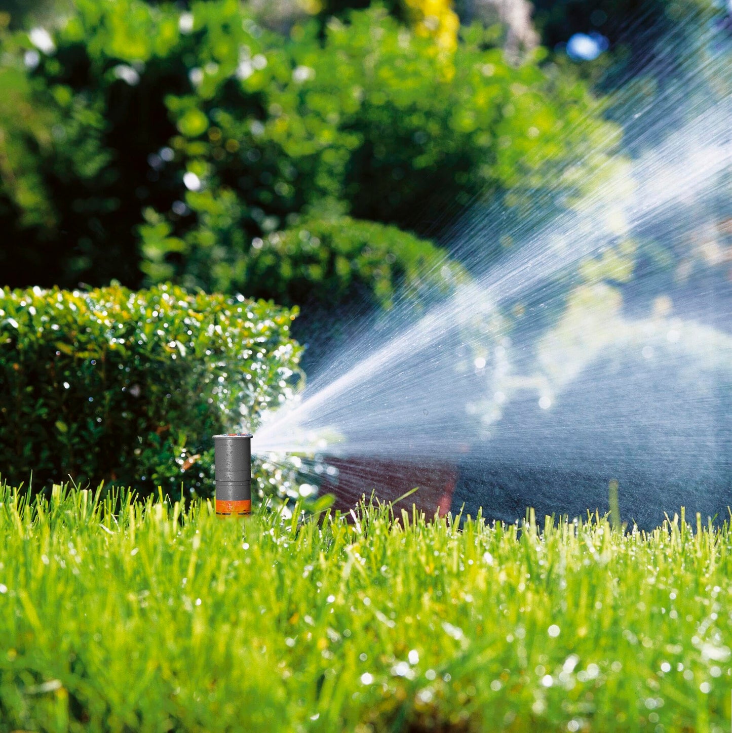 Gardena Sprinklersystem Versenkregner S-CS: Wassersprinkler mit Streifendüse für enge Rasenstreifen