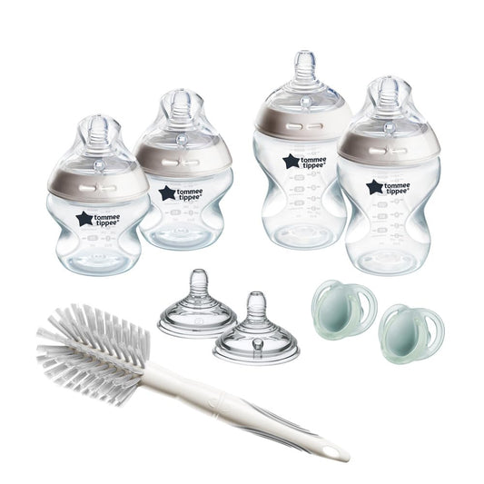 Tommee Tippee Closer to Nature Newborn Baby Bottle Starter Kit, Breast-Like Teats with Anti-Colic Valve, Mixed Sizes and Colours