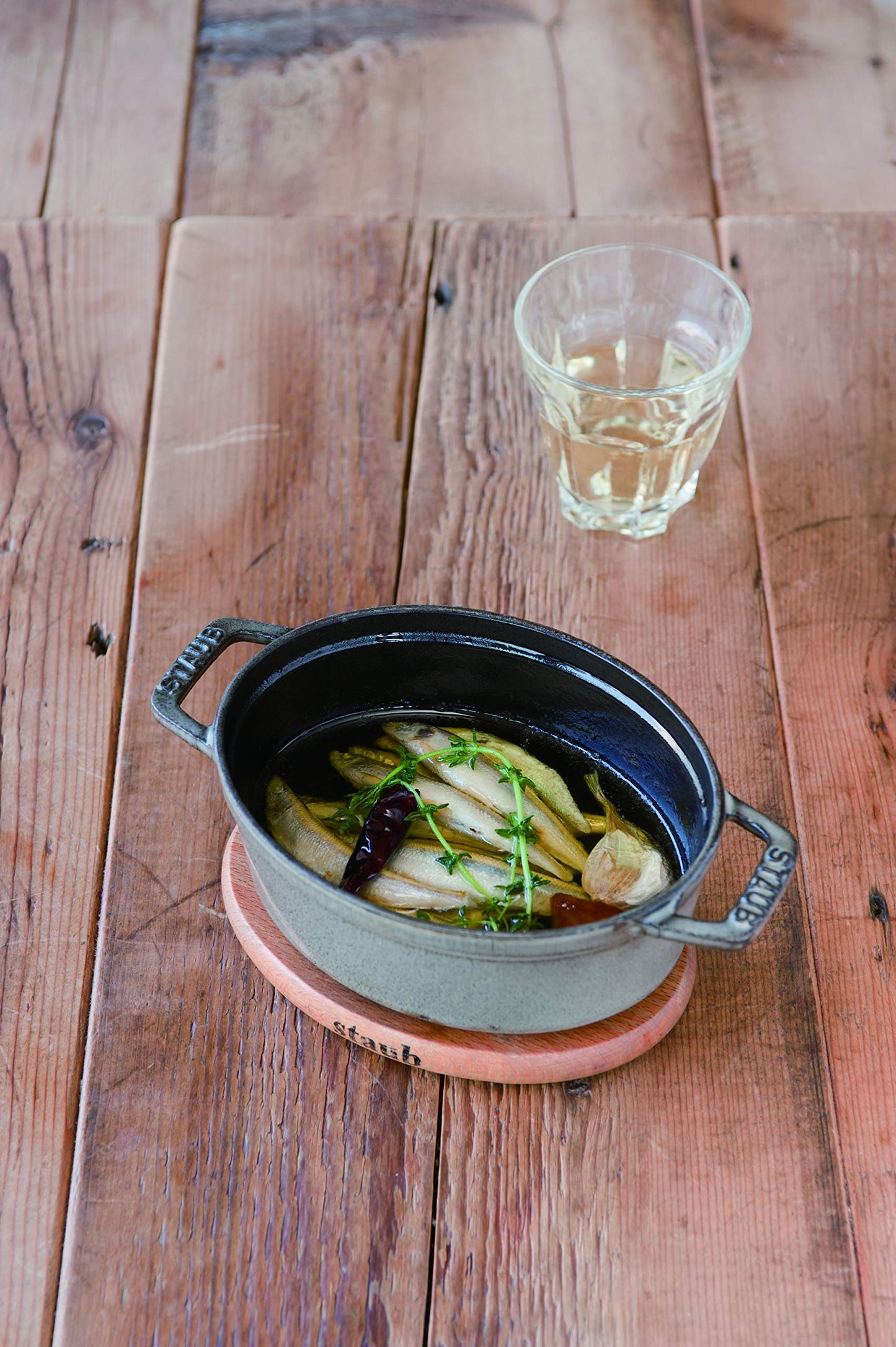 STAUB Ovale Cocotte aus Gusseisen